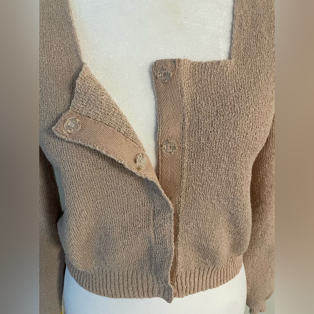 Cotton On Women’s Snap On Crop Sweater in Beige -Sz S - Picture 3 of 10